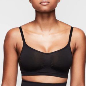 Skims Sculpting Bralette Onyx Black Small